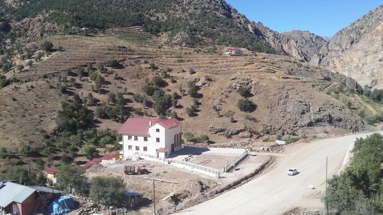 Hotel Karsi Bahce Sebinkarahisar Exterior foto